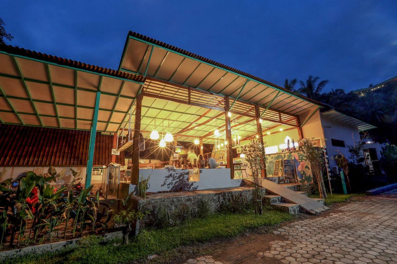 Makarma Resort Lombok Senggigi Kültér fotó