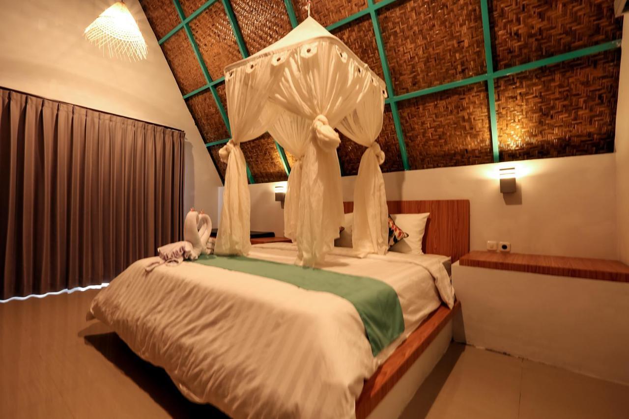 Makarma Resort Lombok Senggigi Kültér fotó